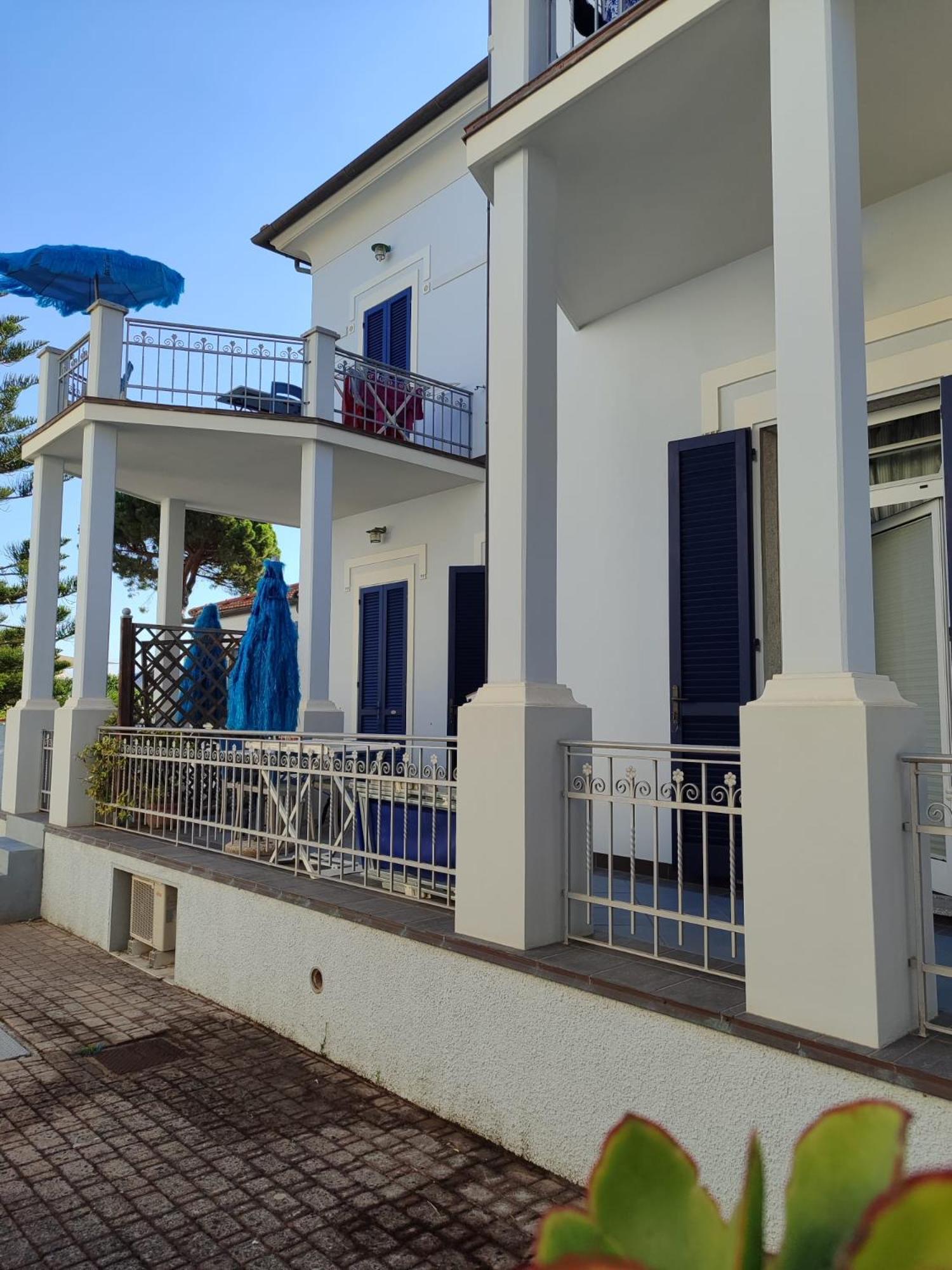 Marina Azzurra Vistamare - Hituscany มารินา ดิ กัมโป ภายนอก รูปภาพ